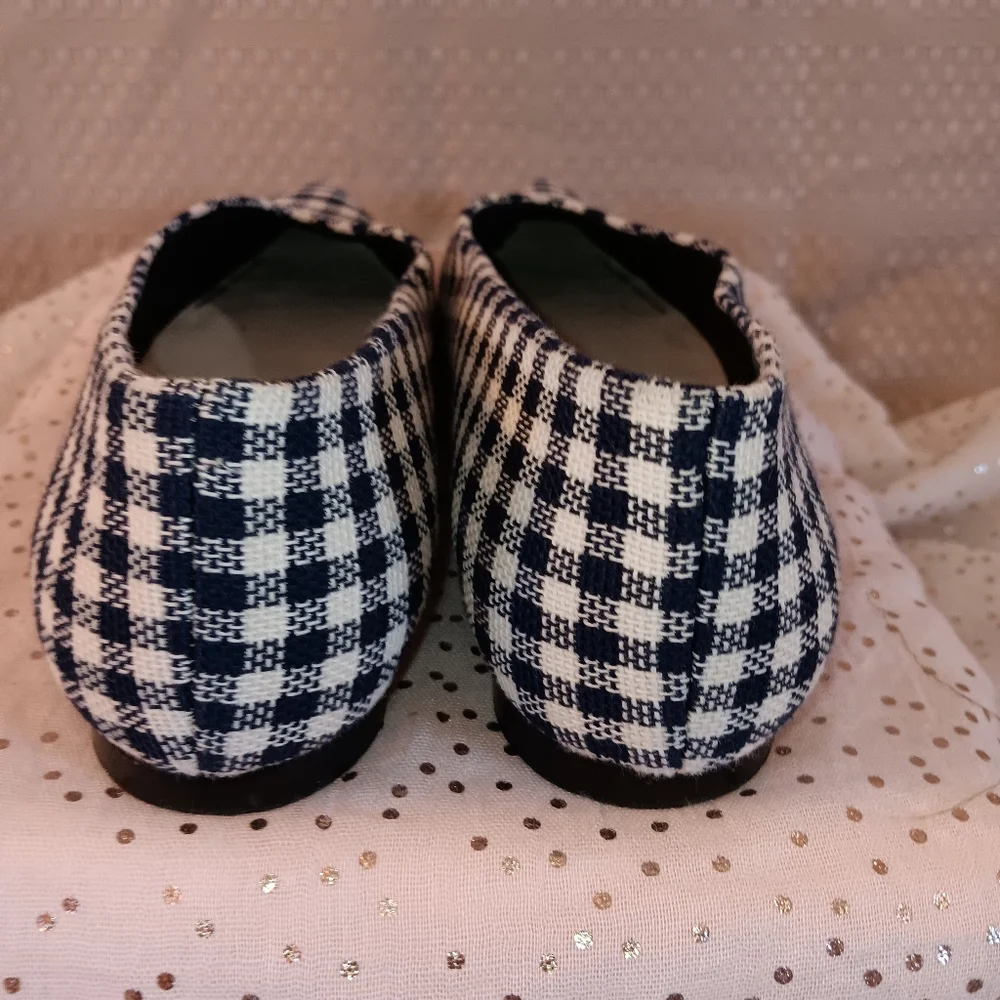 Bimba y Lola womens flats. - Picture 2 of 7